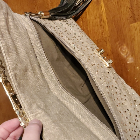 🤎The Limited🤎Khaki, cross-body with sequins. - Picture 6 of 13